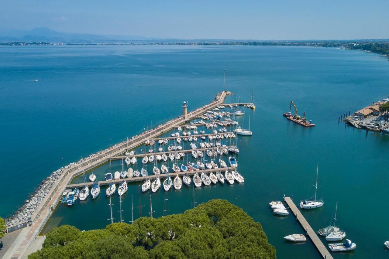 Rivoltella Apt With Pool 600M From Lake - Happy Rentals Desenzano del Garda Eksteriør bilde