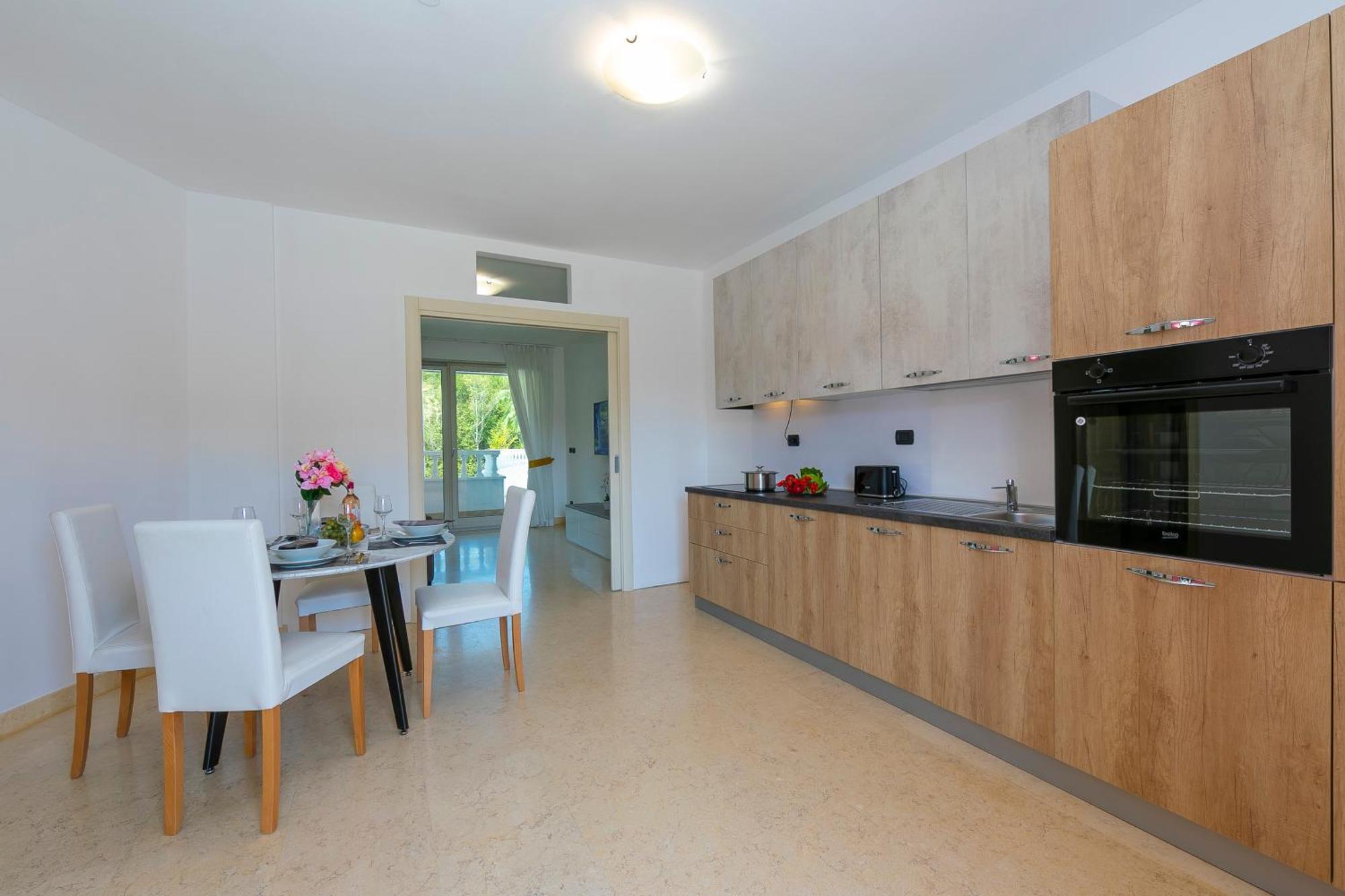 Rivoltella Apt With Pool 600M From Lake - Happy Rentals Desenzano del Garda Eksteriør bilde